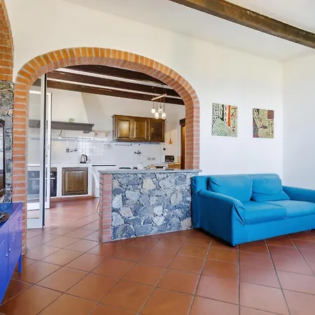 Appartamento Hostdomus - Il Belvedere *